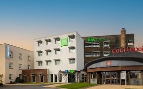 Hôtel ibis Pontivy